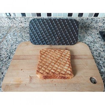 Remta Döküm Tost Ütüsü Kareli Desen - P901